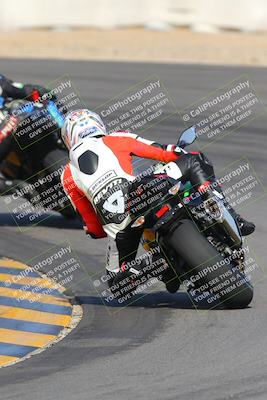 media/Feb-04-2023-SoCal Trackdays (Sat) [[8a776bf2c3]]/Turn 10 Backside (1010am)/